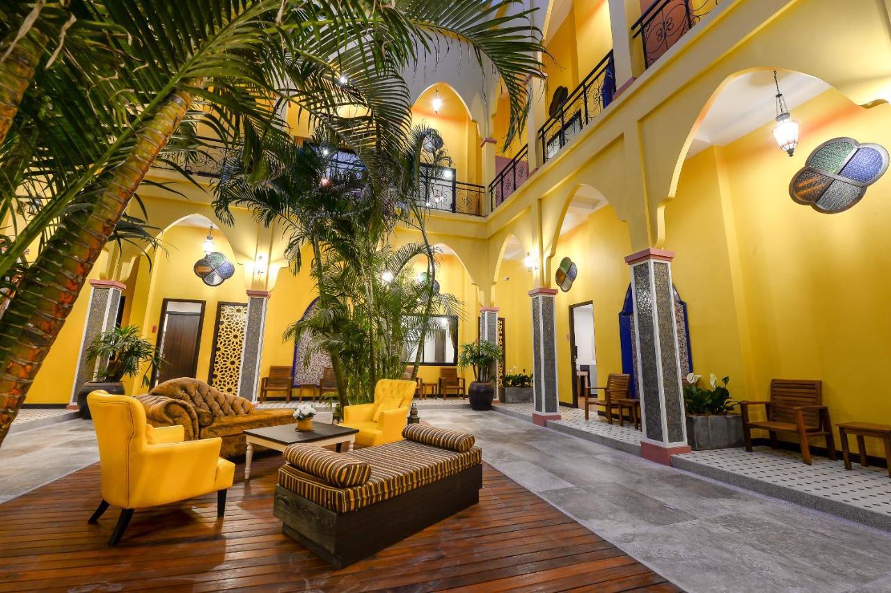 Anchanlina Hotel - Sha Plus Чалонг Екстериор снимка