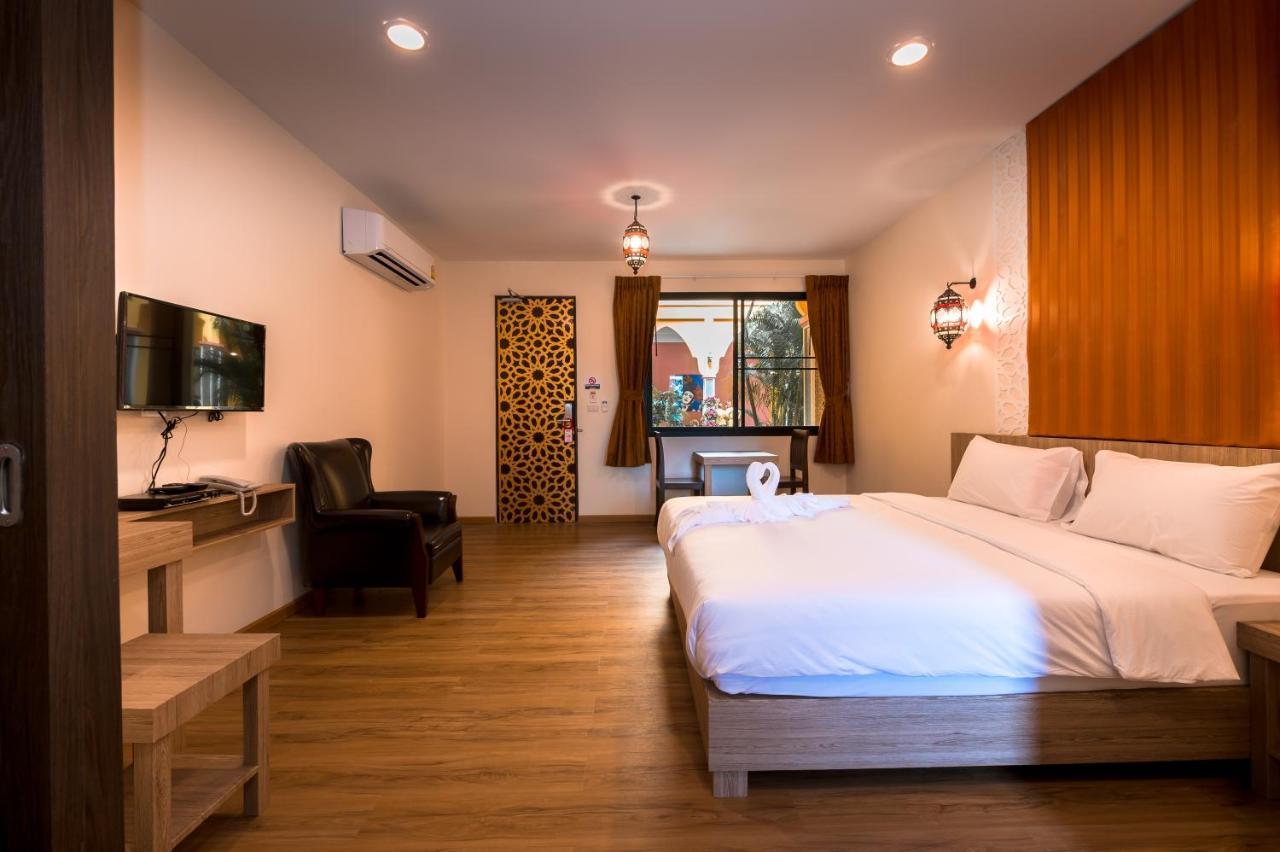 Anchanlina Hotel - Sha Plus Чалонг Екстериор снимка